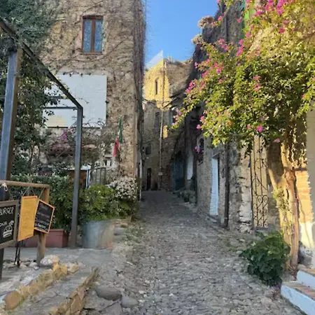 La Piazzetta ארמה די טאגיה